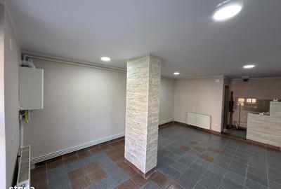 Spațiu comercial, de 30 mp, în Central - 3