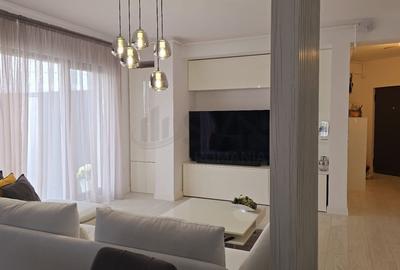 Apartament cu 2 camere semidecomandat, mobilat în Central - 2