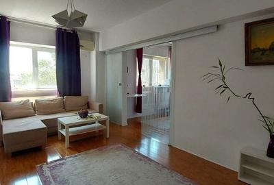 Apartament cu 3 camere în Armeneasca
