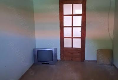 Casă cu 3 camere cu Teren 1200 Mp în Central - 7