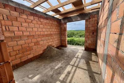 Casă cu 4 camere cu Teren 250 Mp în Livezeni - 6