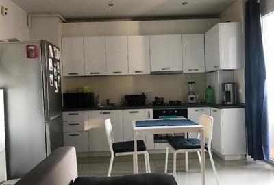 Apartament cu 2 camere nedecomandat în Aradului