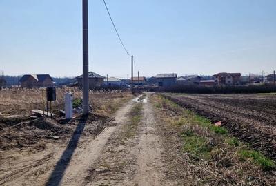 Teren de 650 mp, în Șag