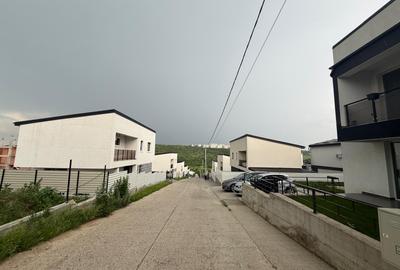 Casă individuală cu 4 camere cu Canalizare în Popas Păcurari - 2