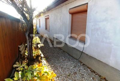 Casă individuală cu 6 camere decomandat cu Canalizare în Gușterița - 11