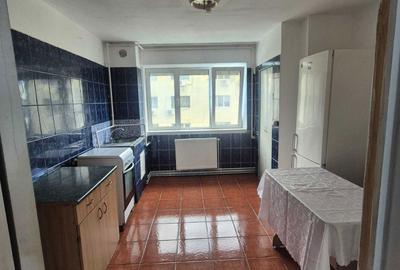 Apartament cu 2 camere decomandat în Moara - 1