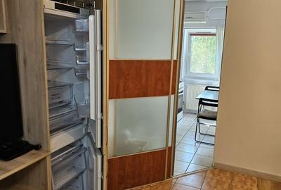 Apartament cu 2 camere semidecomandat în Vitan