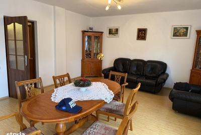 Casă cu 3 camere în Central