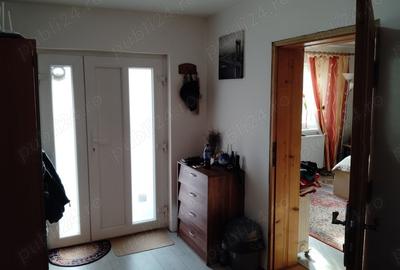 Casă cu 3 camere cu Teren 13000 Mp în Stănița - 4