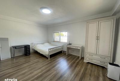 Casă cu 5 camere cu Teren 562 Mp în Răucești - 14