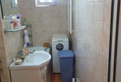Apartament cu 2 camere nedecomandat în Central