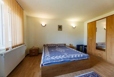 Casă cu 6 camere cu Teren 567 Mp în Central