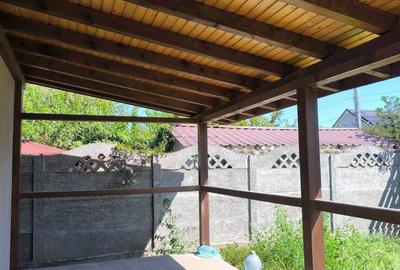 Casă cu 3 camere cu Teren 300 Mp în Lumina
