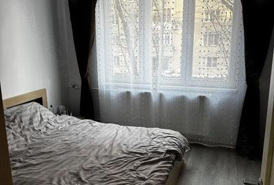 Apartament cu 2 camere decomandat în Vitan