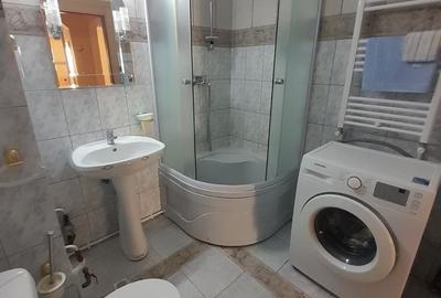 Apartament cu 2 camere decomandat în Dacia