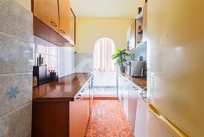 Apartament cu 3 camere decomandat, mobilat în Bartolomeu - 1