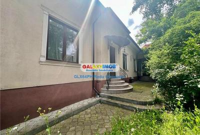 Casă cu 4 camere cu Teren 290 Mp în 8 Martie - 9