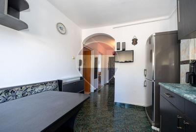 Apartament cu 3 camere semidecomandat în Griviței - 18