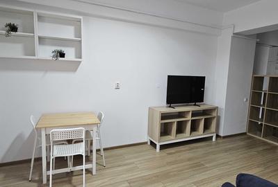 Apartament cu 2 camere semidecomandat în Văcăresti - 1