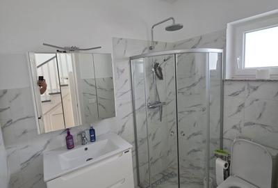 Casă cu 4 camere cu Teren 400 Mp în Central - 3