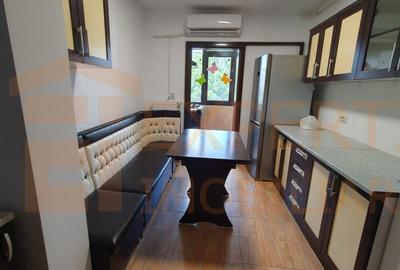 Apartament cu 2 camere decomandat în Tomis III