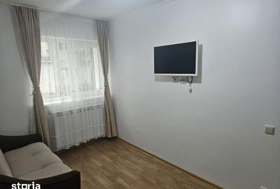 Garsonieră decomandată în Central - 1