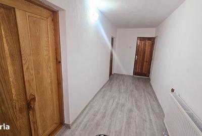 Spațiu comercial, de 20 mp, în Central