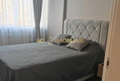 Apartament cu 2 camere decomandat, mobilat în Universitate