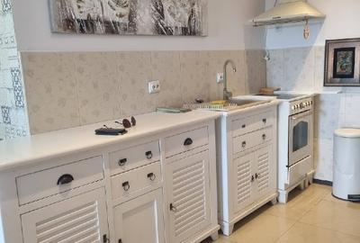 Apartament cu 4 camere circular în Trivale - 7