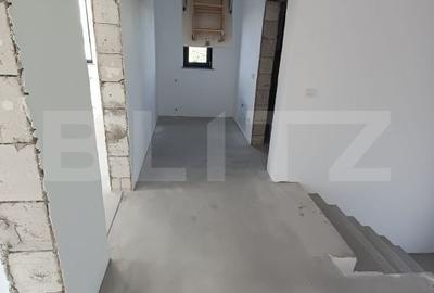 Casă cu 4 camere cu Teren 1000 Mp în Dărmănești - 6