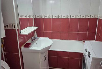 Apartament cu 2 camere decomandat în Sud