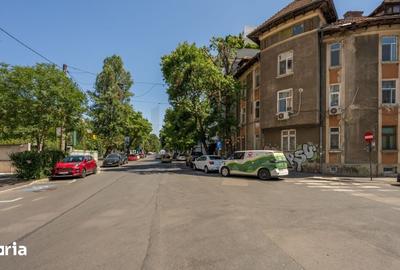 Apartament cu 3 camere în Gara de Nord