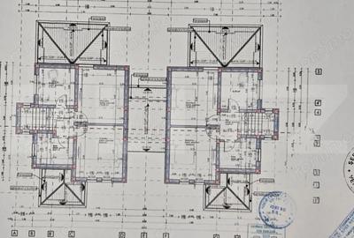 Casă cu 4 camere cu Teren 387 Mp în Central - 2
