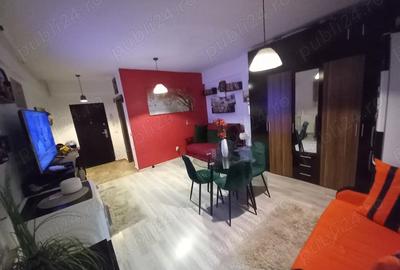 Garsonieră decomandată în Central - 7