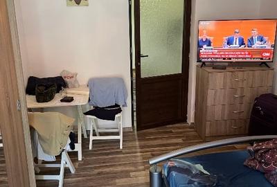 Apartament cu 3 camere semidecomandat, mobilat în Central - 3