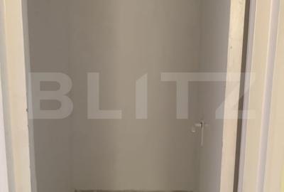Apartament cu 3 camere decomandat în Calea București - 10
