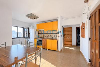 Apartament cu 3 camere decomandat, mobilat în Mărăști