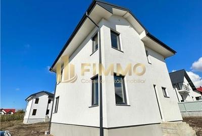 Casă individuală cu 4 camere cu Canalizare în Burdujeni - 2
