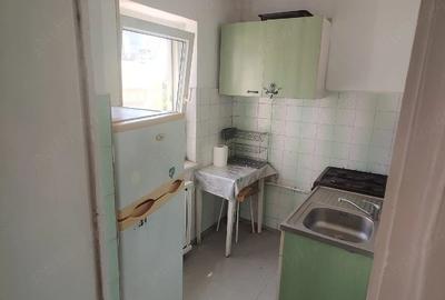 Garsonieră decomandată în Exterior Vest