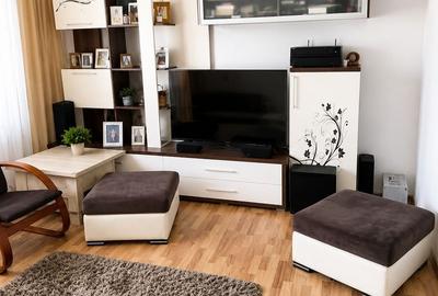 Apartament cu 2 camere semidecomandat în Bartolomeu - 2