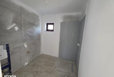 Casă cu 2 camere cu Teren 450 Mp în Cetate - 10