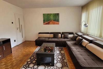 Apartament cu 2 camere decomandat în Universitate
