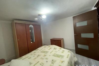Casă individuală cu 6 camere cu Canalizare în Central - 8