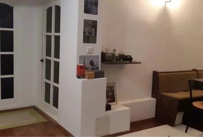 Apartament cu 2 camere decomandat în Exterior Vest