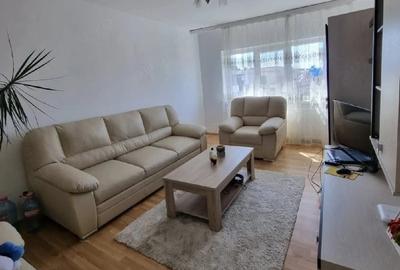 Apartament cu 2 camere decomandat în Exterior Vest