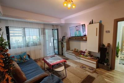 Apartament cu 2 camere decomandat în Rahova