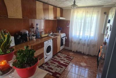Casă cu 3 camere cu Teren 515 Mp în Agigea