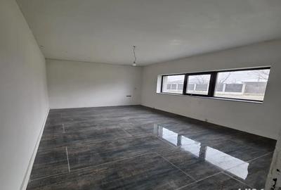 Casă cu 4 camere cu Teren 1700 Mp în Școlilor - 6