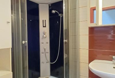 Apartament cu 3 camere decomandat în Central - 3
