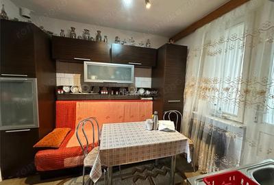 Apartament cu 2 camere semidecomandat în Moroasa 1 - 15